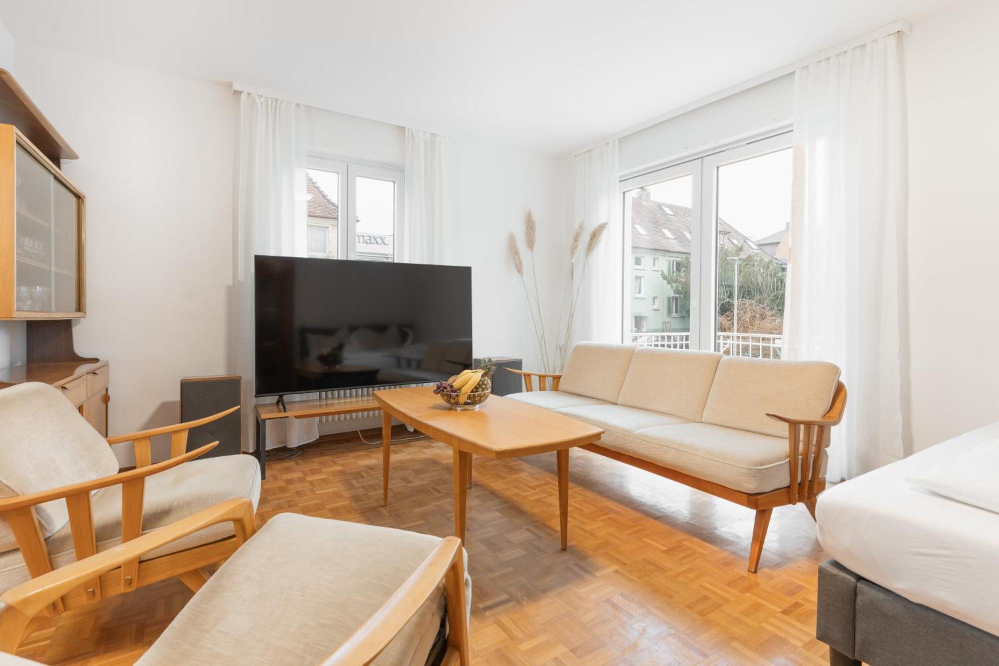 Bodensee-Haus Istayunixi Seenaehe-Terrasse-Garten-Netflix-Parkplatz 라돌프젤암보덴시 외부 사진